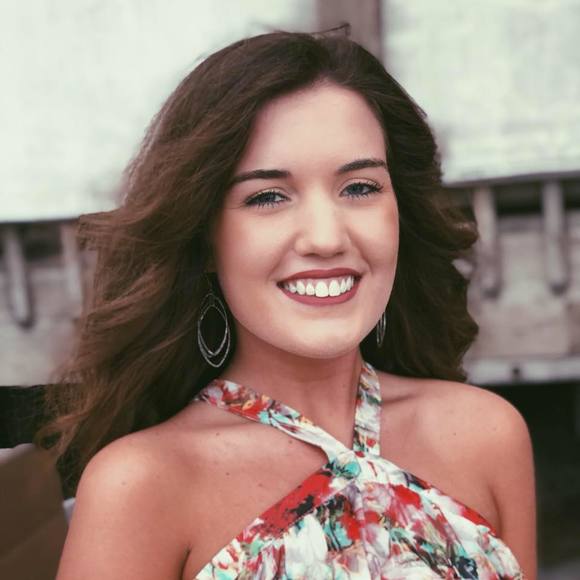 Meet your Posher, Tara-kate - Picture 1 of 1